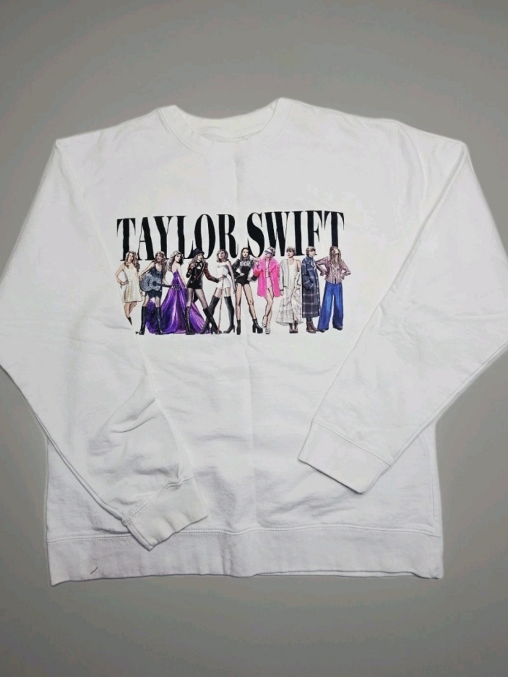 Taylor Swift Midnights Eras Tour Sweatshirt Pullover Size L White Long Sleeve